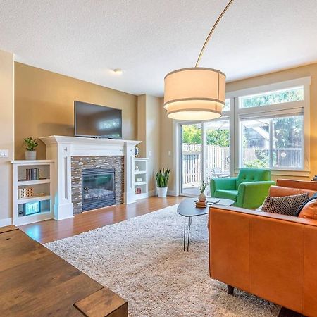 Modern Home, Four Bedrooms, King Beds Tigard Exterior photo